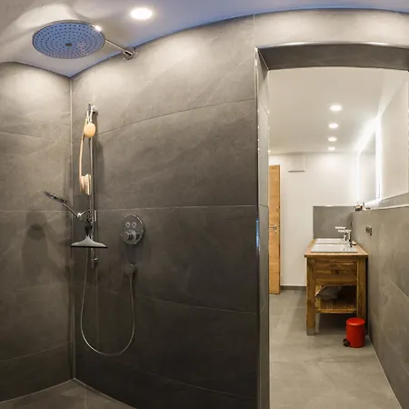 Haus No 60 Kleinwalsertal Hirschegg (Vorarlberg)